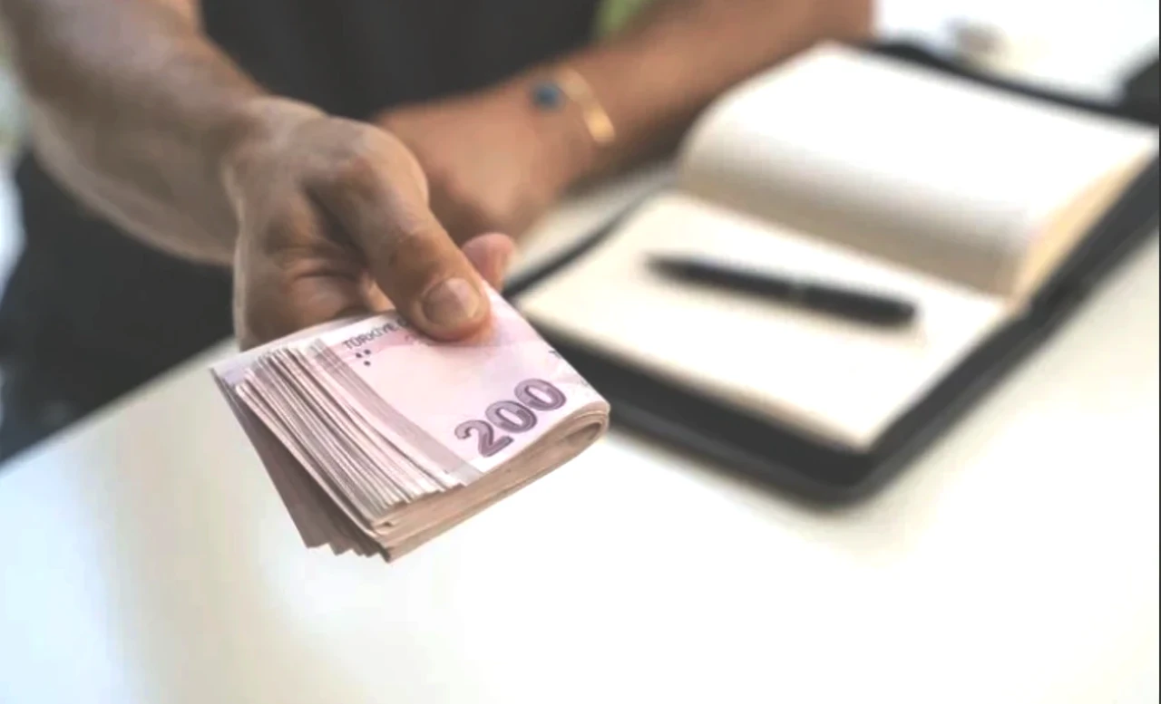 Emekli Maaşlarına Beklenen Zam Oranı Açıklandı! 2026 Ocak İçin Tahminler ve Hesaplamalar