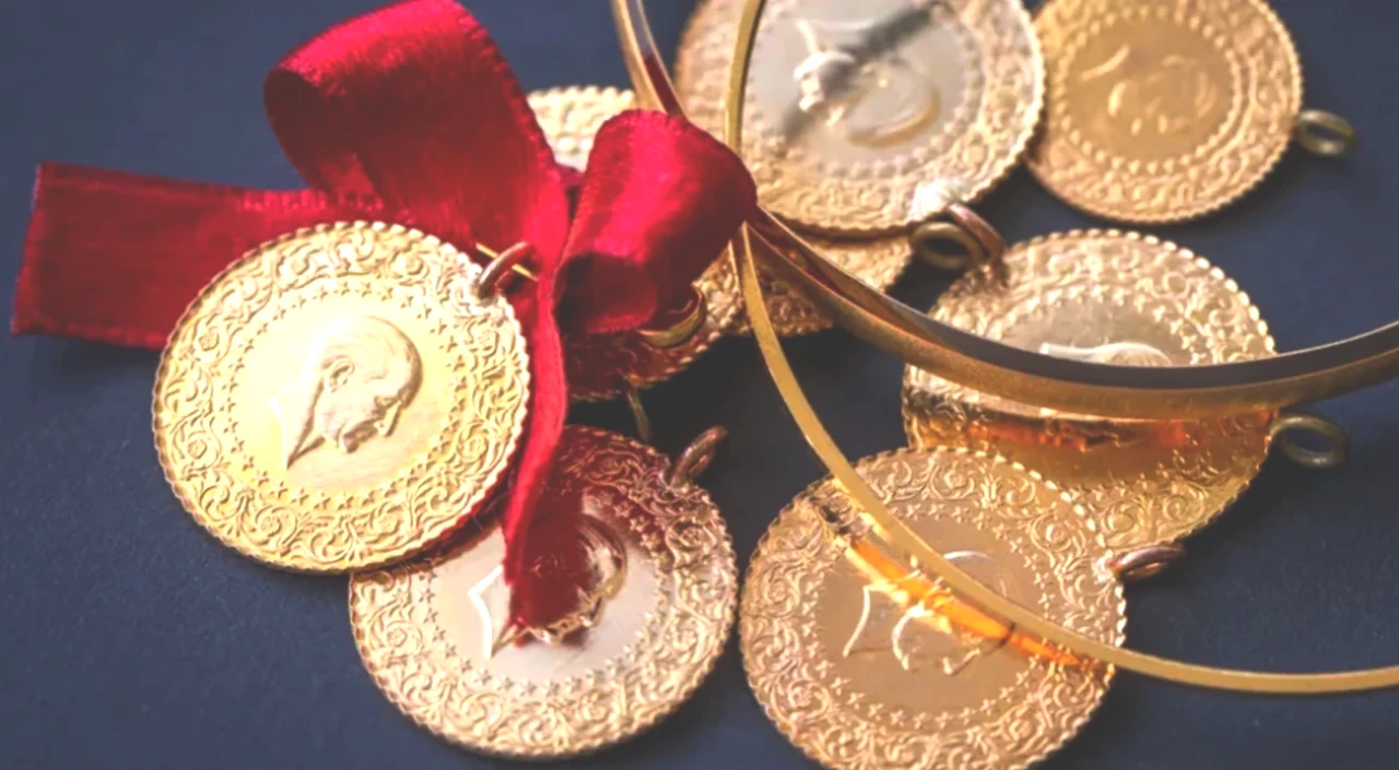 24 Kasım 2025'te Çeyrek Altın Fiyatları! Kapalıçarşı'da Anlık Değişimler