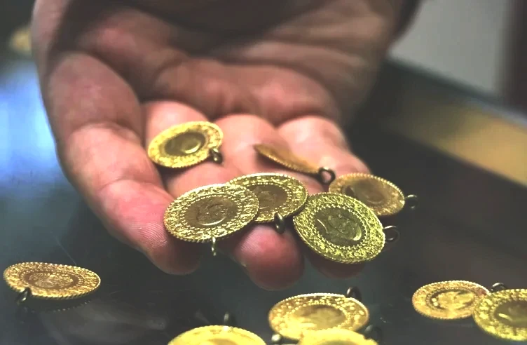 ANLIK ALTIN KURU: İşte, 29 Kasım gram, çeyrek, yarım, Cumhuriyet, tam altın canlı altın grafikleri