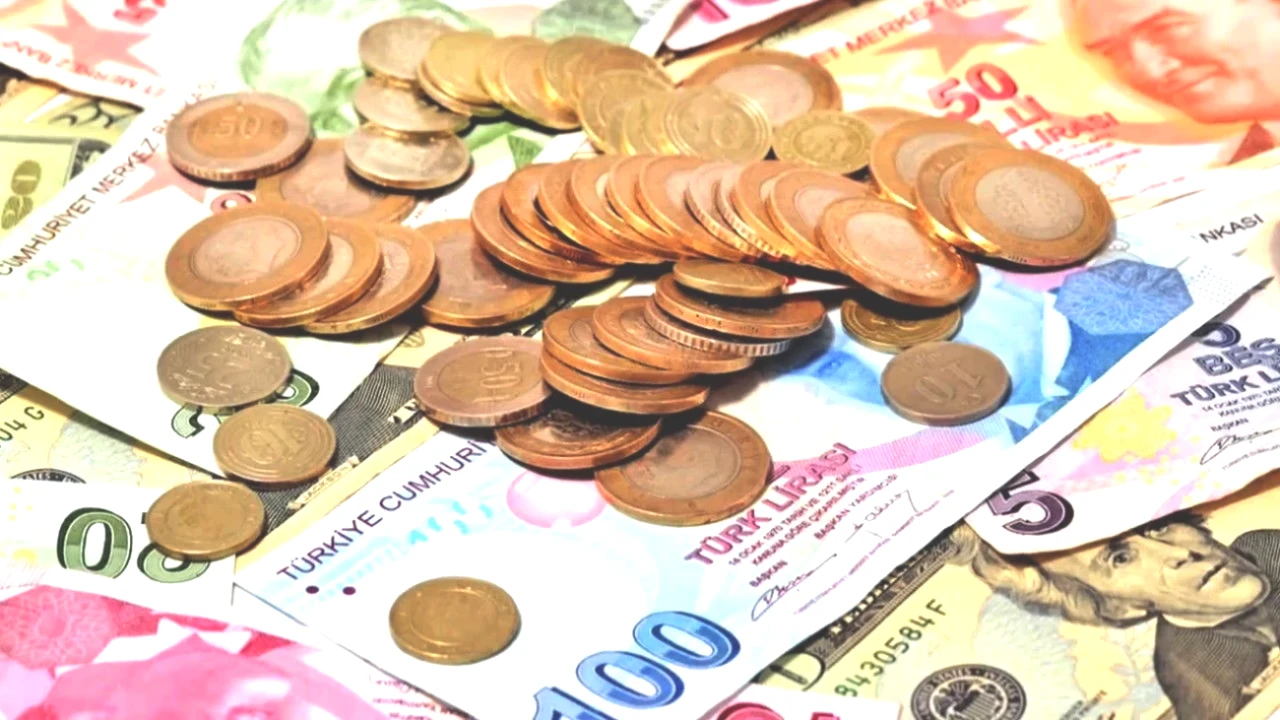 Emeklilere Büyük Müjde: 17 Bin TL Ek Ödeme İmkanı!