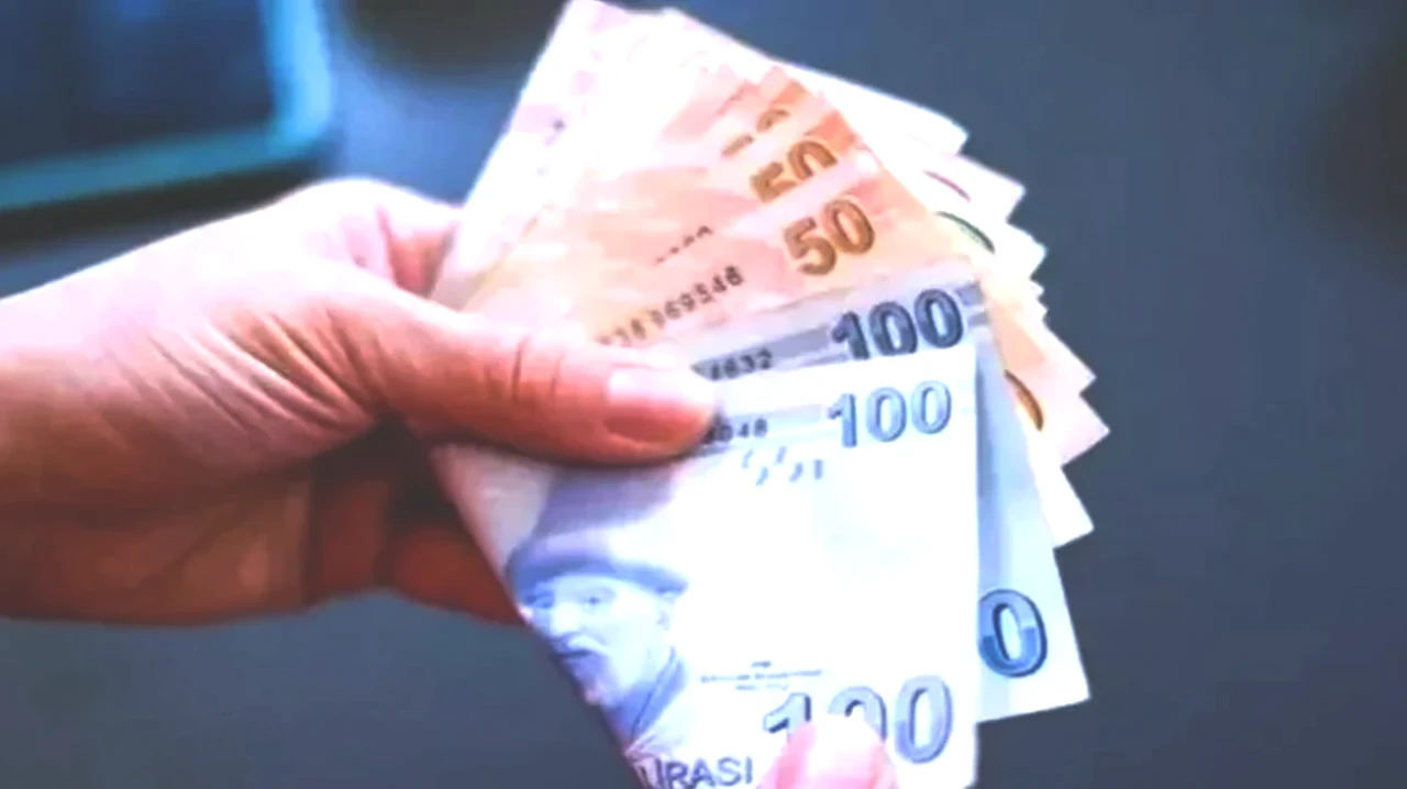 Emeklilere Yüzde Yüz Maaş Promosyonu! Yeni Ödeme Tutarları Açıklandı!